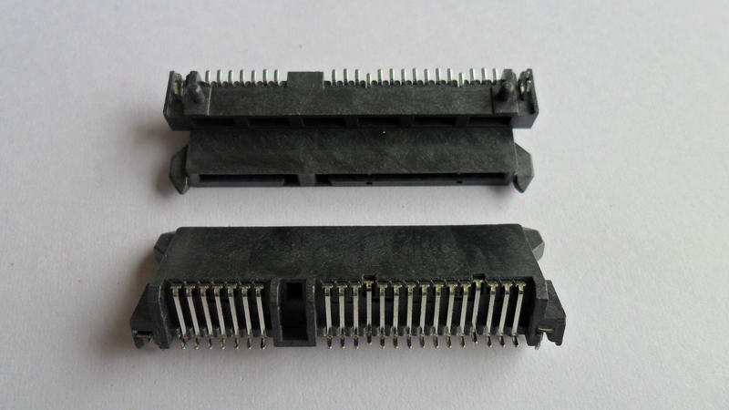 CA22-083 SATA 7+15P 母座 SMT H;6.74板上側插式