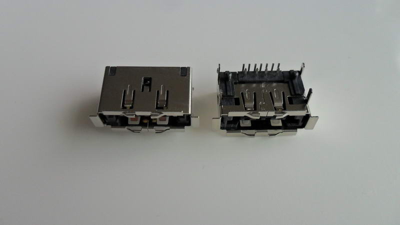 CA07-006 ESATA 7P+USB 4P2IN1 RA DIP2